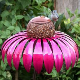 Garden Petal Shape Bird Feeder (Color: Red)